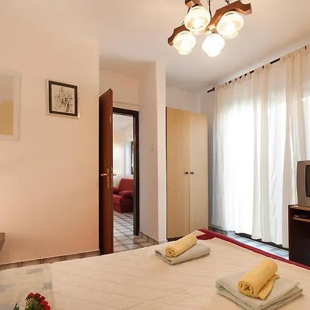 Weis Apartamento *